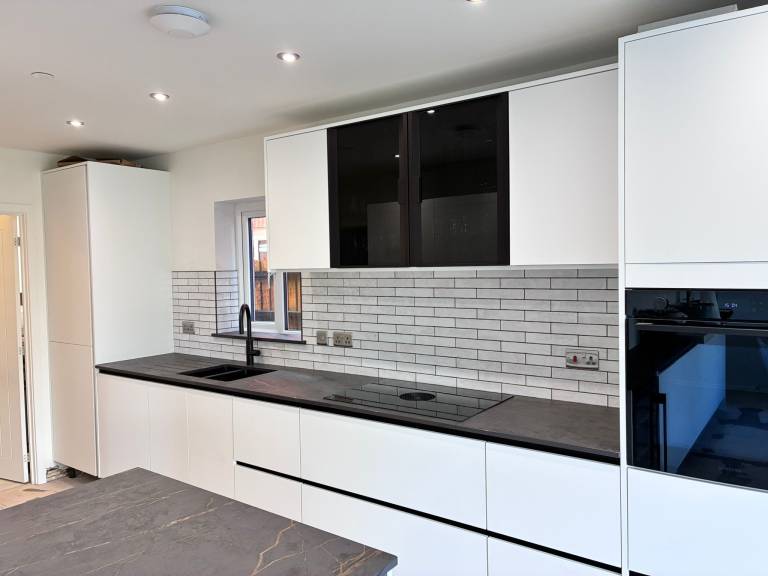 Llanharan, Pontyclun