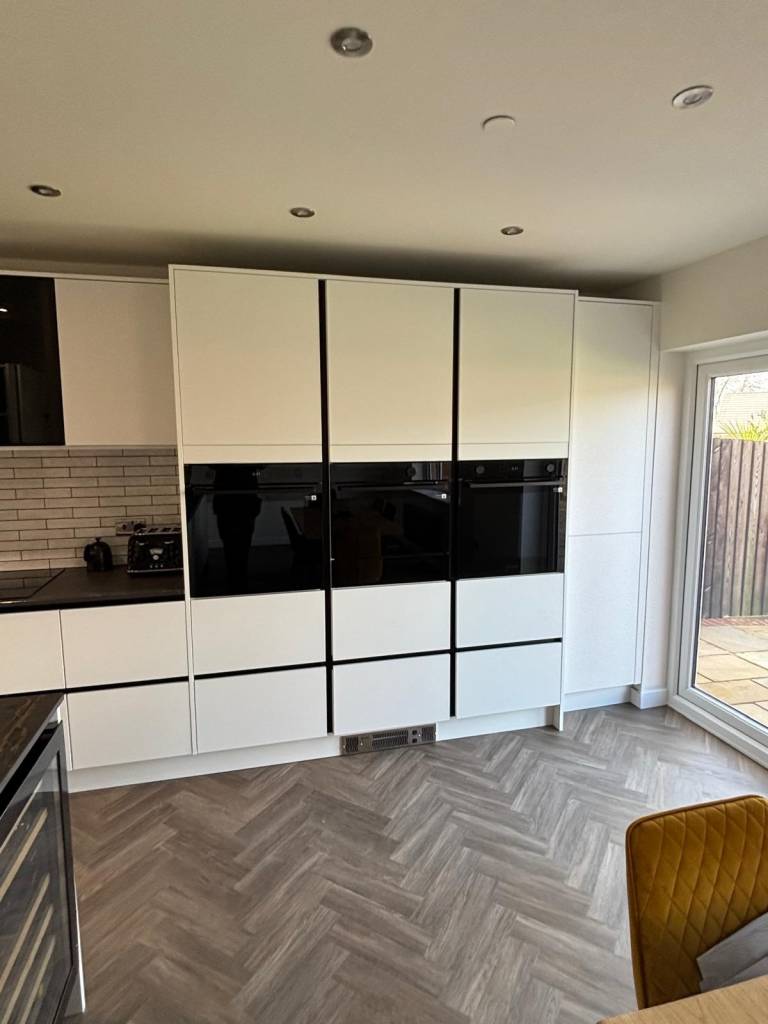 Llanharan, Pontyclun