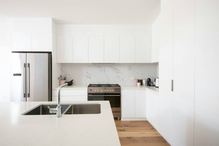 kitchen triangle to represent kitchen design mistakes